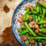 Fried chicken with string beans